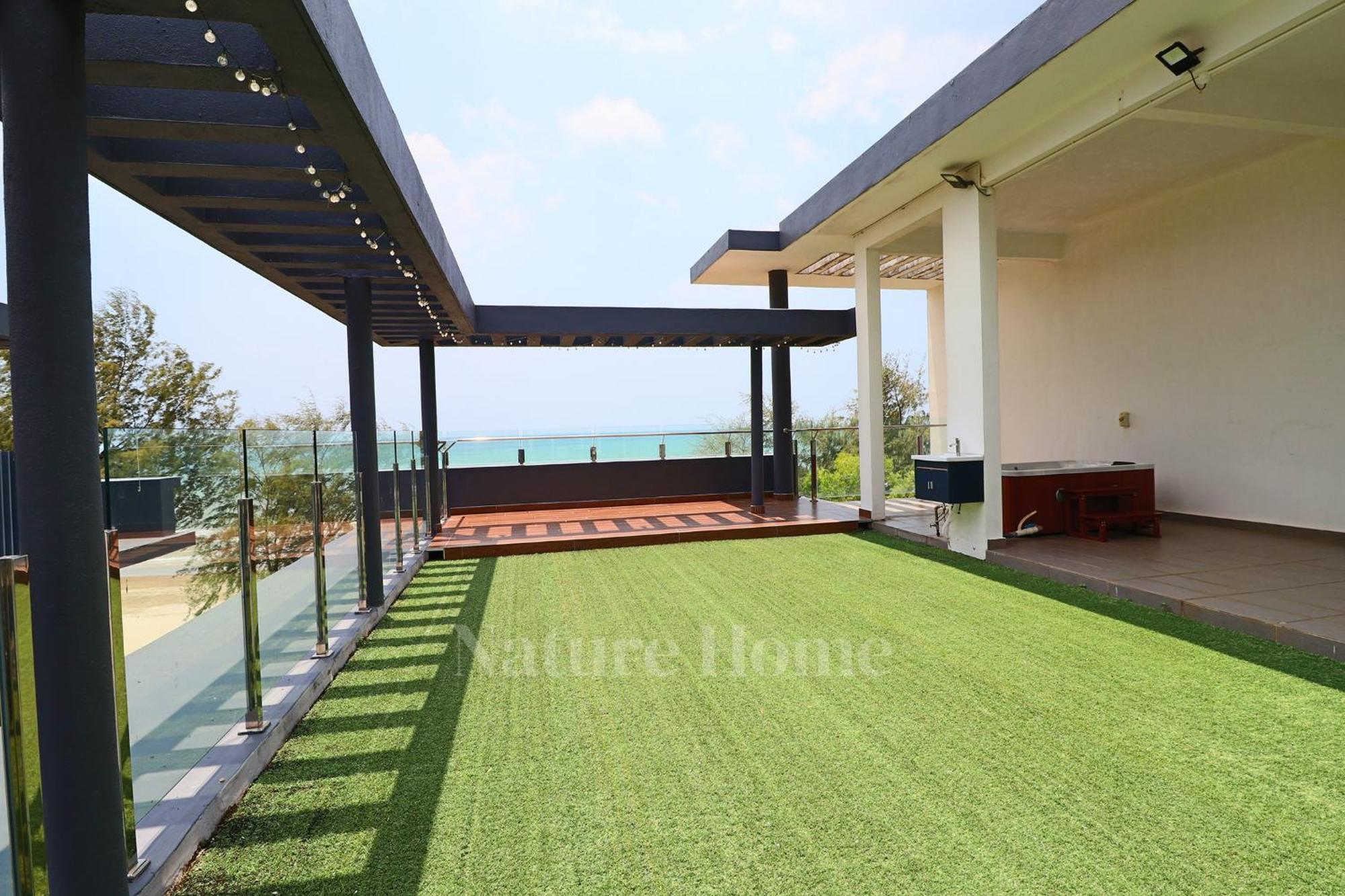 Nature Home 2 - Swiss Garden Resort Residences Beachfront Villa Kuantan Extérieur photo