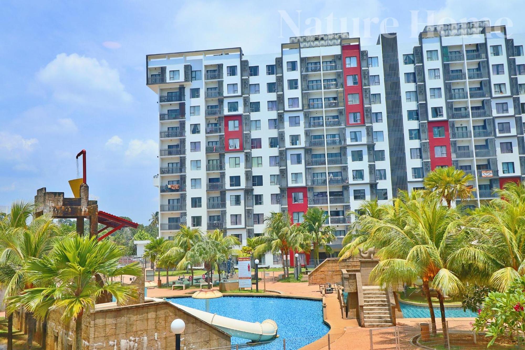 Nature Home 2 - Swiss Garden Resort Residences Beachfront Villa Kuantan Extérieur photo
