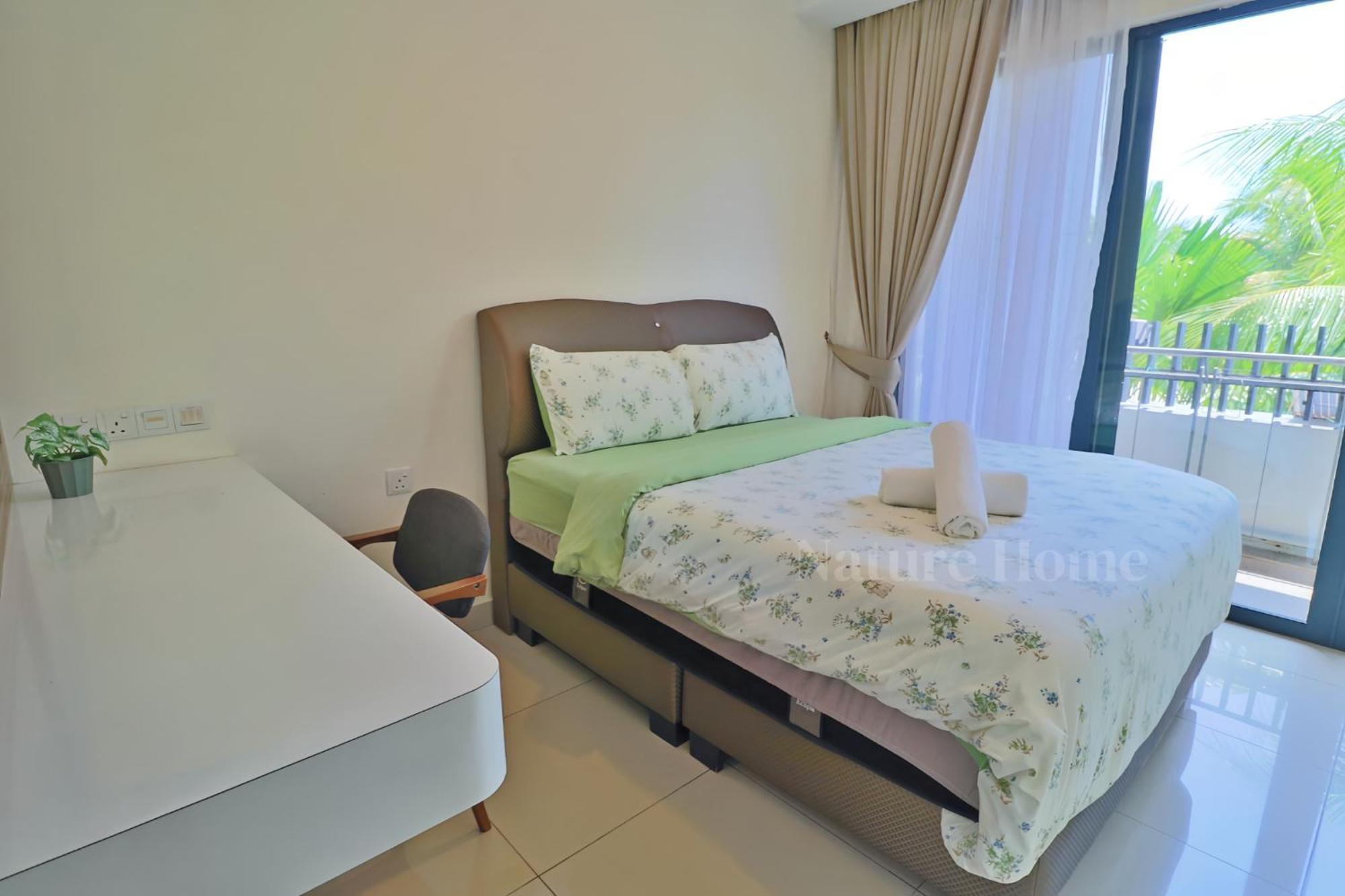Nature Home 2 - Swiss Garden Resort Residences Beachfront Villa Kuantan Extérieur photo