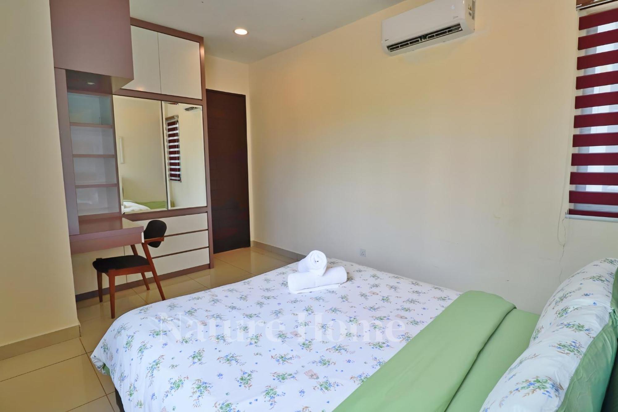 Nature Home 2 - Swiss Garden Resort Residences Beachfront Villa Kuantan Extérieur photo